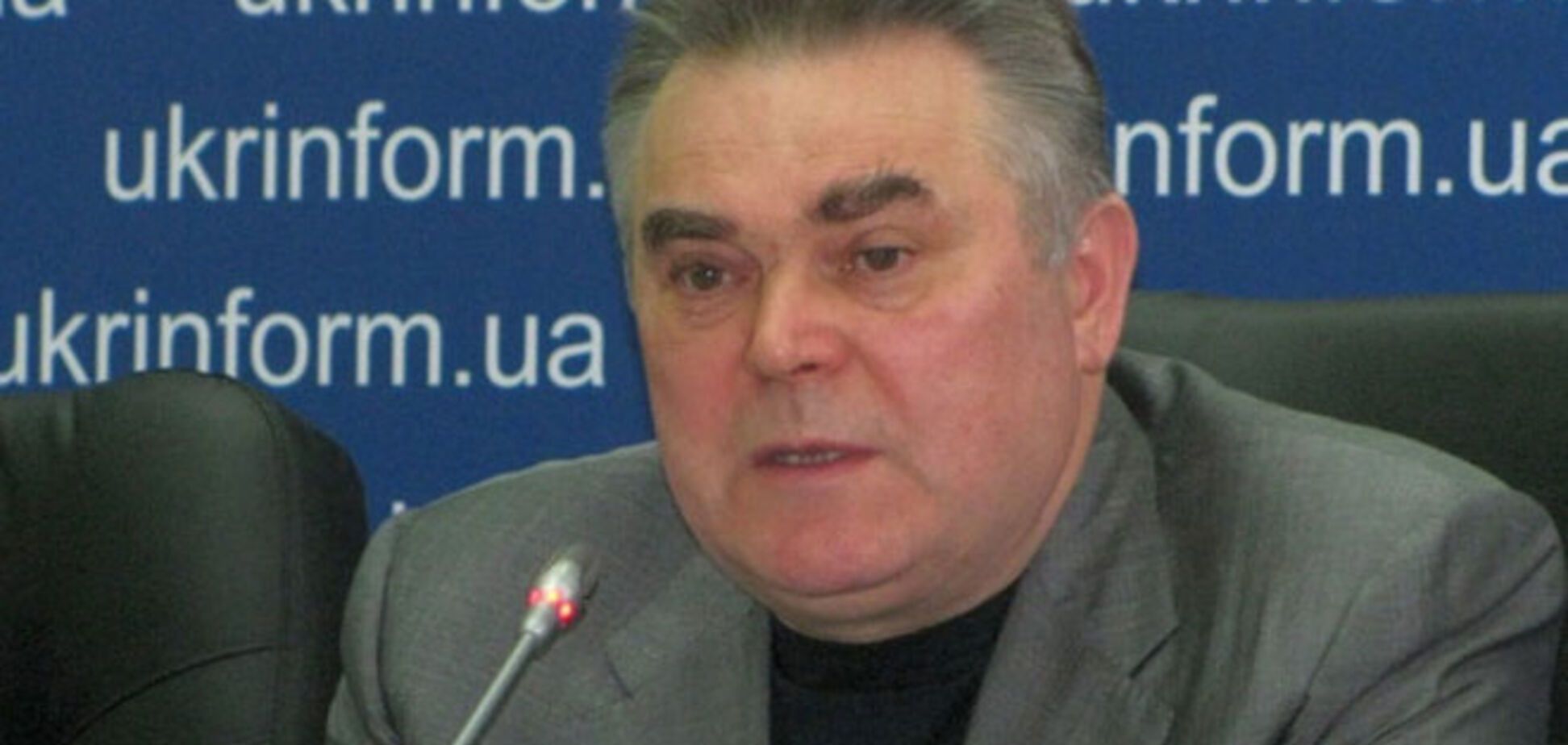 Кабмин отстранил замминистра обороны на время служебного расследования