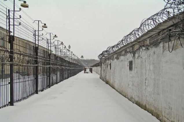 Террористы захватили в Краснопартизанске женскую колонию