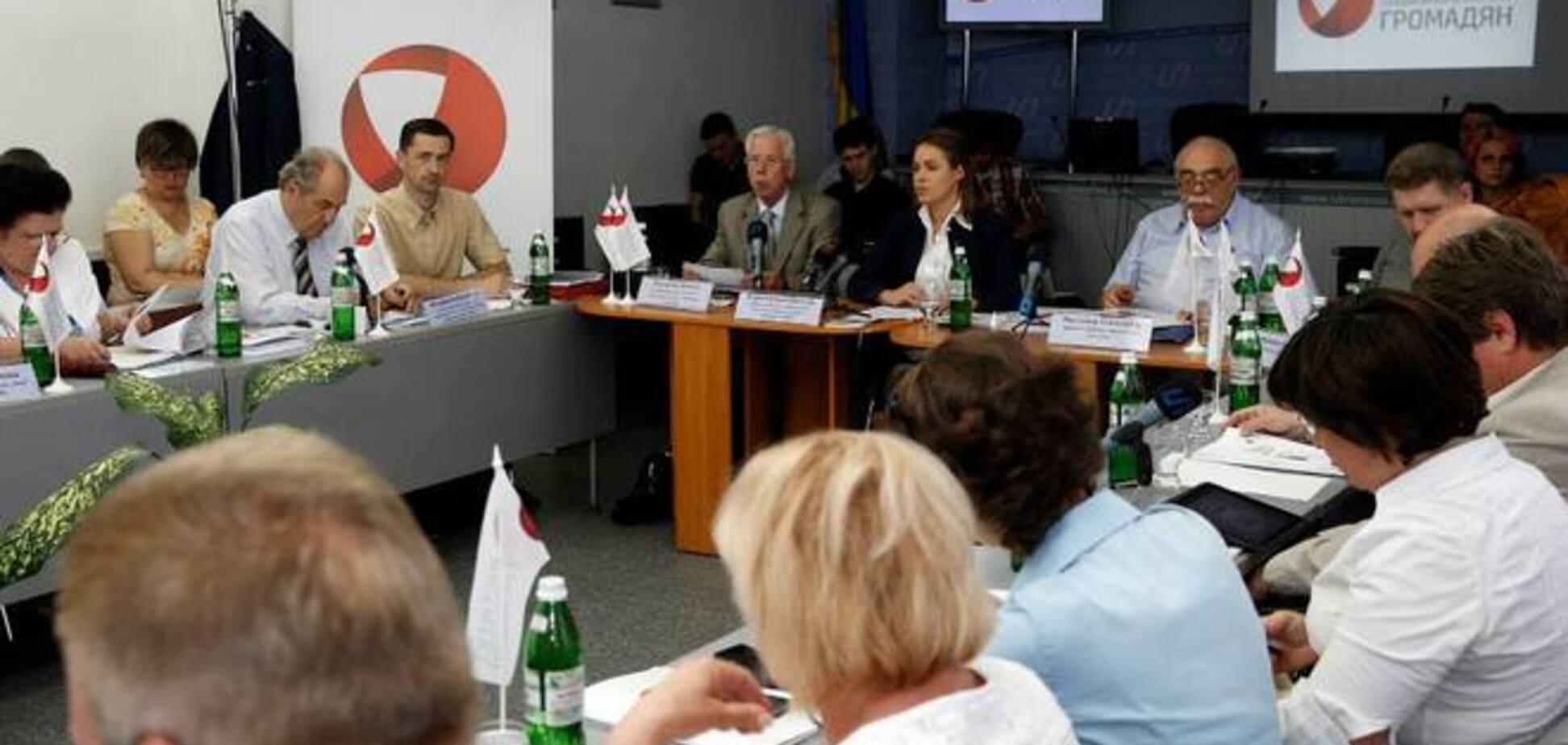 Восток - на грани гуманитарной и экологической катастрофы