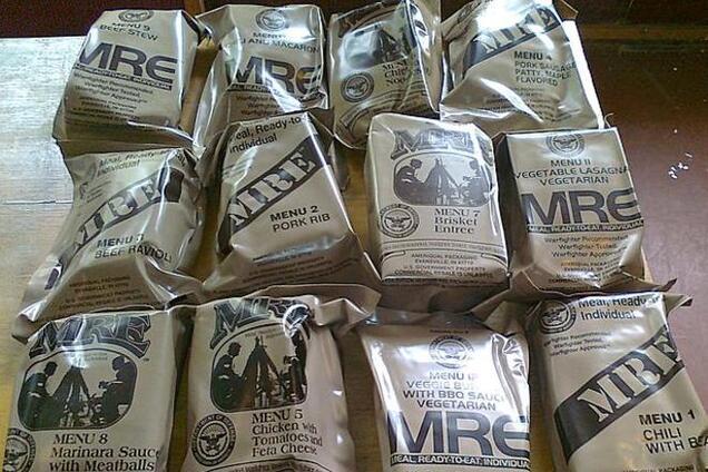 МВД расследует хищение должностными лицами Минобороны американских сухих пайков