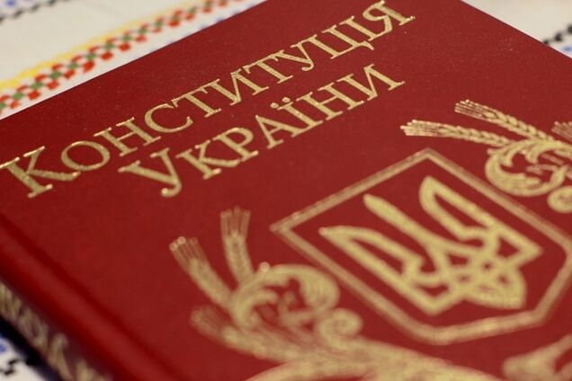Конституція Порошенко позбавить Україну від 'імперативного мандата'