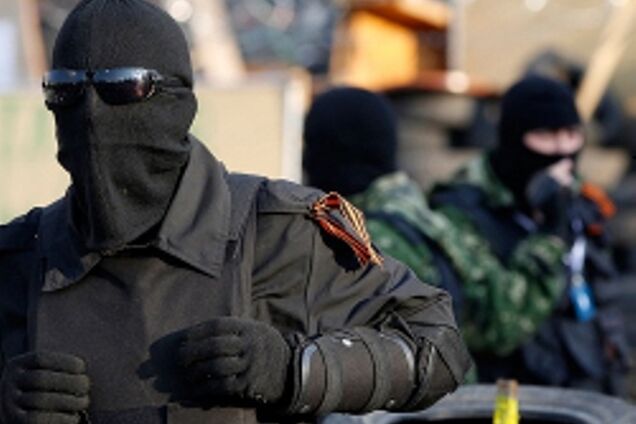 У Донецьку терористи захопили зброю управління охорони залізниці
