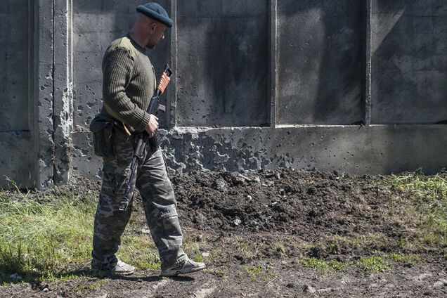 СНБО: террористы продолжают захваты админзданий на Донбассе