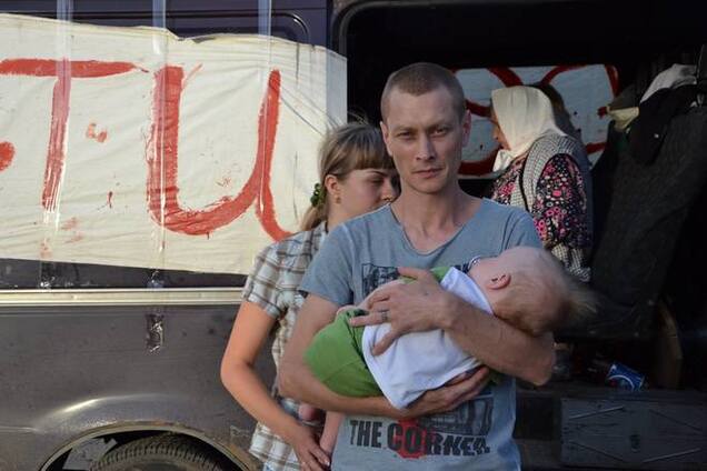 С Донбасса уже эвакуировали более 25 тыс. человек