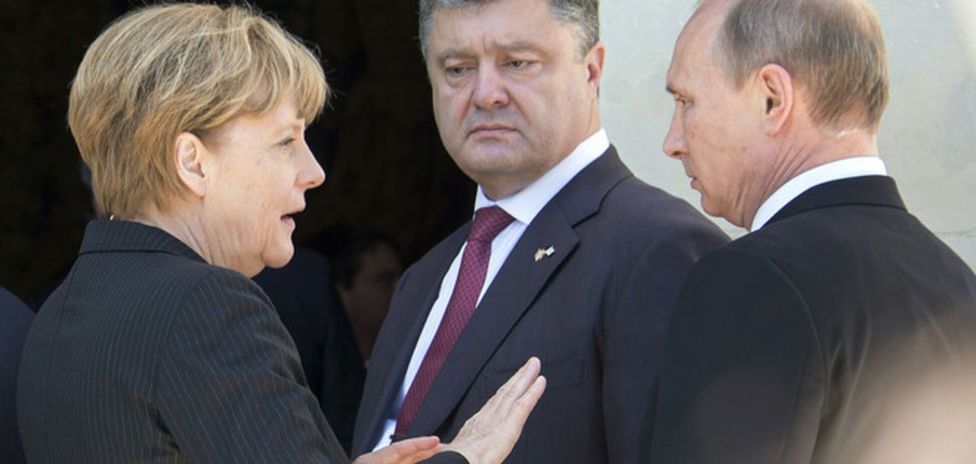 Порошенко, Меркель, Олланд и Путин обсудили мирный план на Донбассе