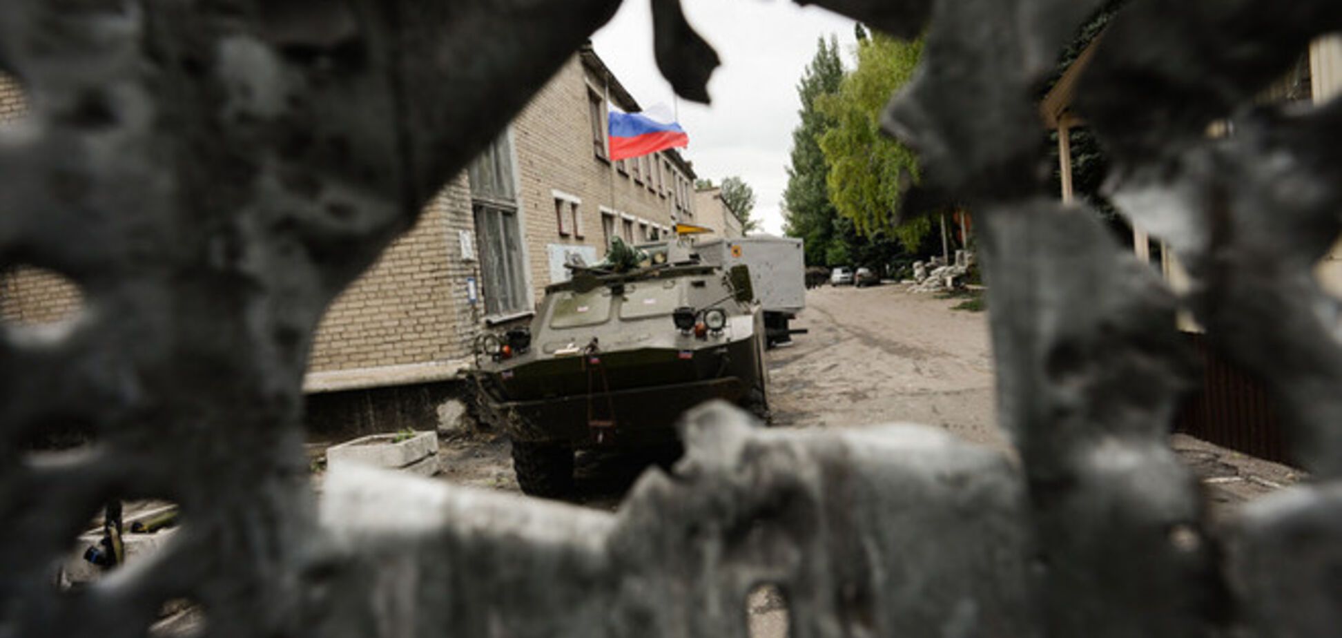 В Донецке террористы захватили воинскую часть