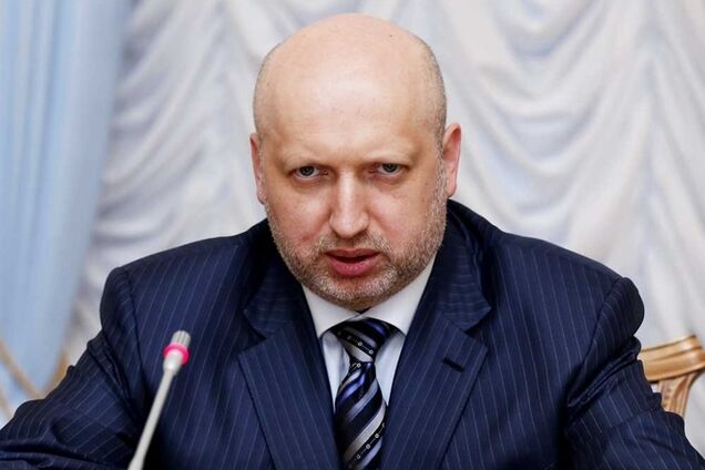 СНБО поручено проработать вопрос необходимости введения военного положения на Донбассе