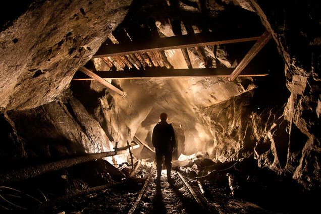 На Донетчине из-за выброса газа и угля погиб шахтер