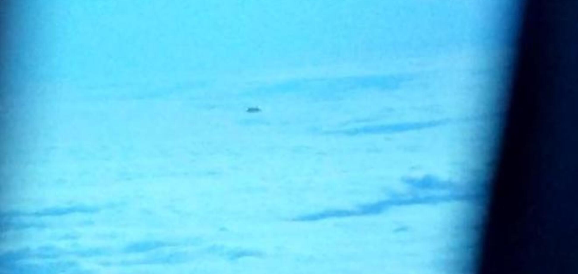 На подлете к Лондону засняли НЛО