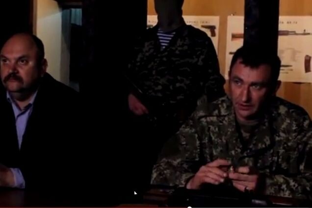 Донецкий террорист 'Абвер' работал налоговиком в Крыму