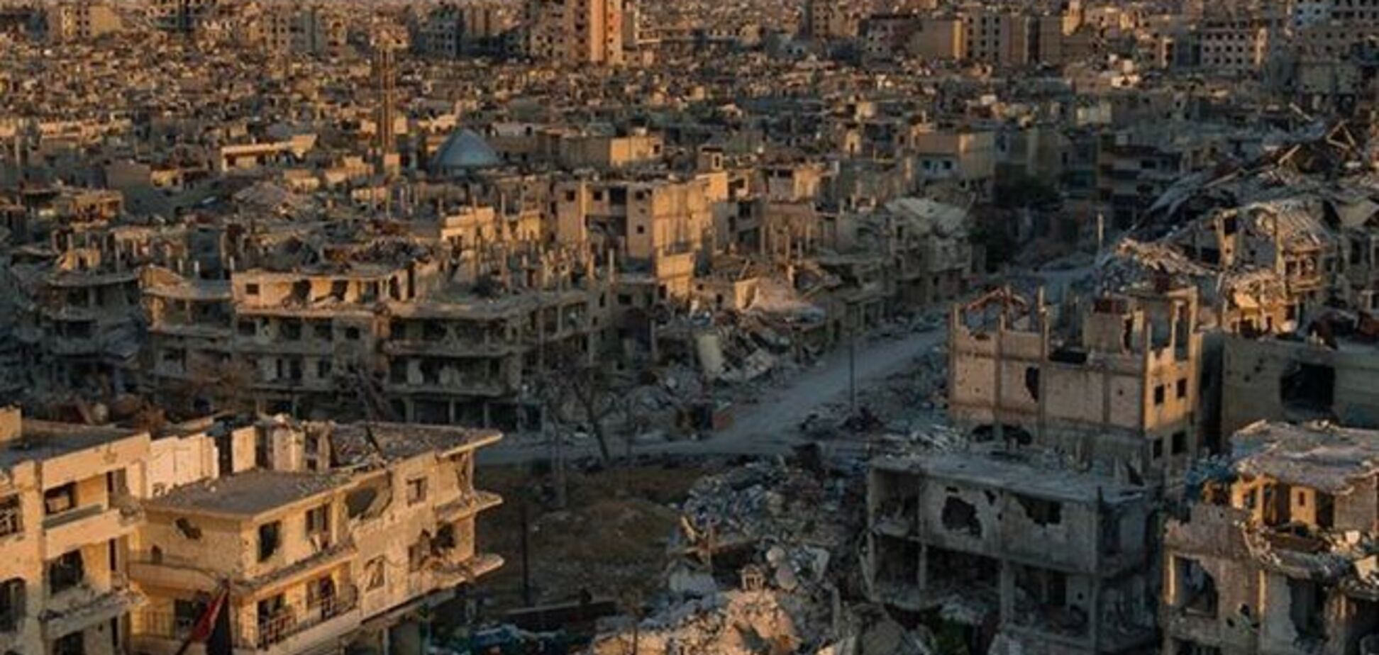 У Сирії в ході громадянської війни місто перетворилося на руїни