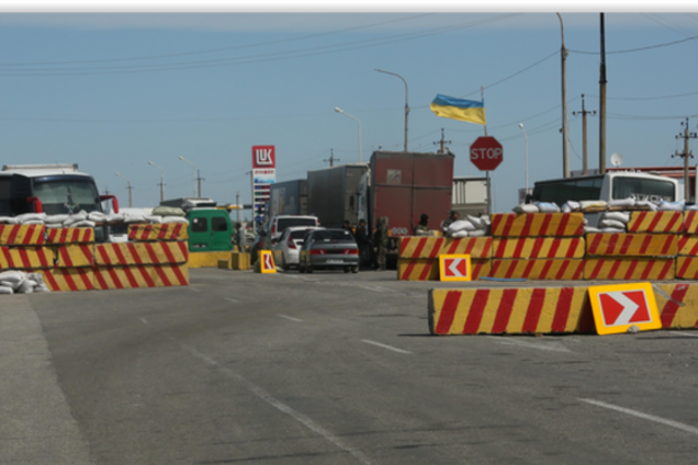 Держприкордонслужба та СБУ затримали українців, причетних до штурму військової частини в Маріуполі