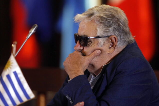 ЧМ-2014. Президент Уругвая назвал ФИФА кучкой старых придурков