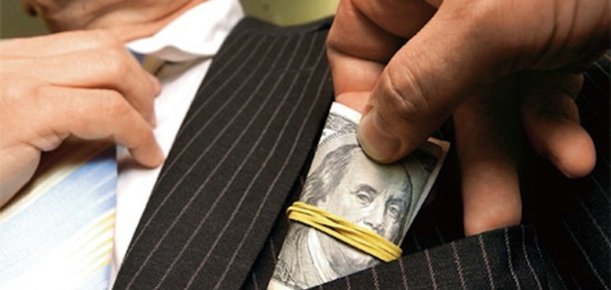 Для Олийныка и Омельченко 'занавес закрылся' на взятке в $90 тысяч - СМИ