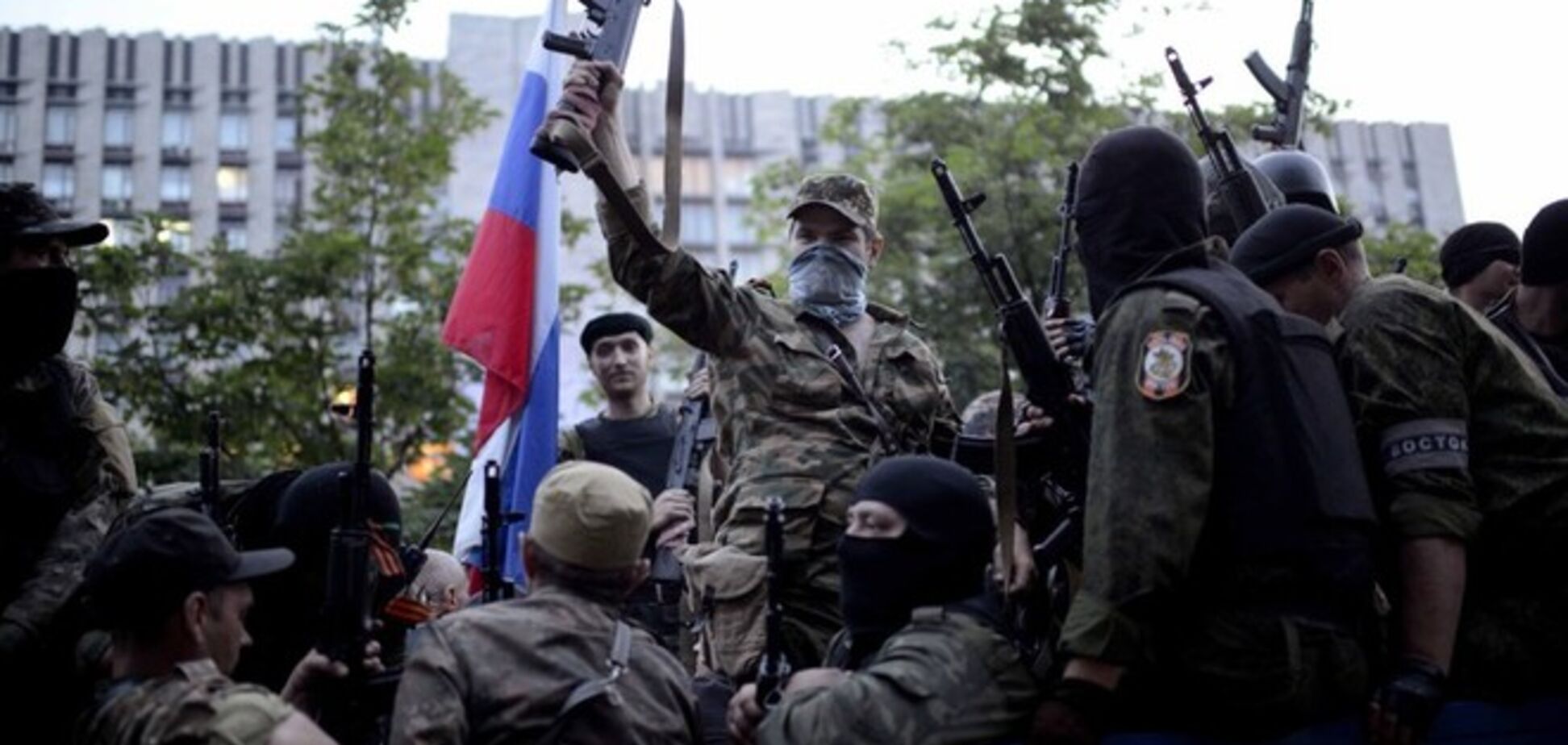 В Донецке террористы устроили охоту на студентов-'бандеровцев'