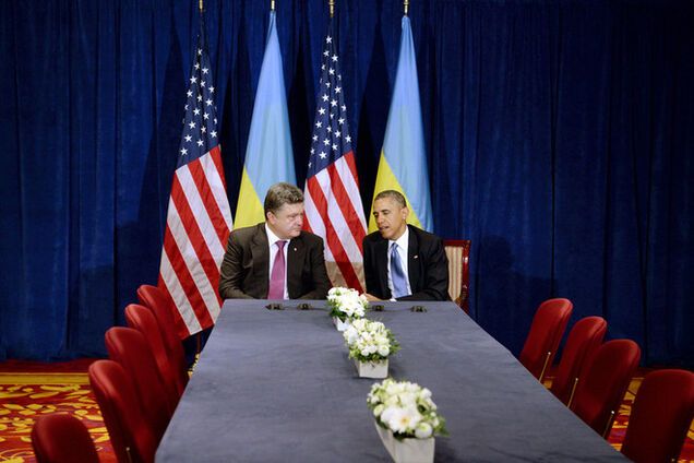 Дипломат: зустріч у Варшаві була більше потрібна Обамі, ніж Порошенко