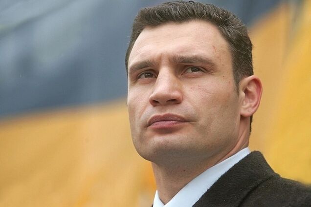 Рада лишила Кличко мандата