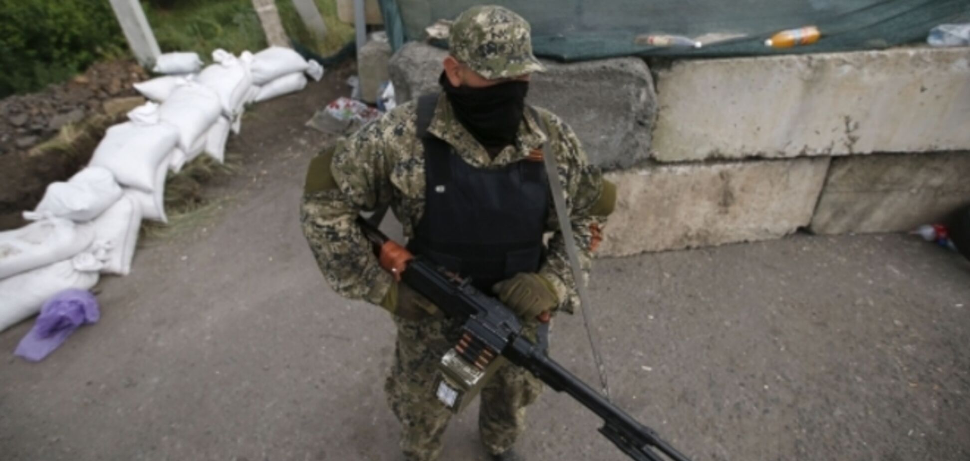 В Мариновке второй день продолжается бой, террористы получают подкрепление