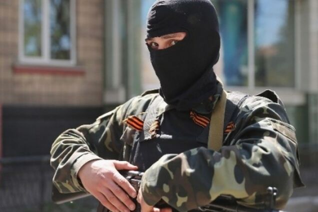 На Донбас масово їдуть 'воювати' кримчани - ЗМІ