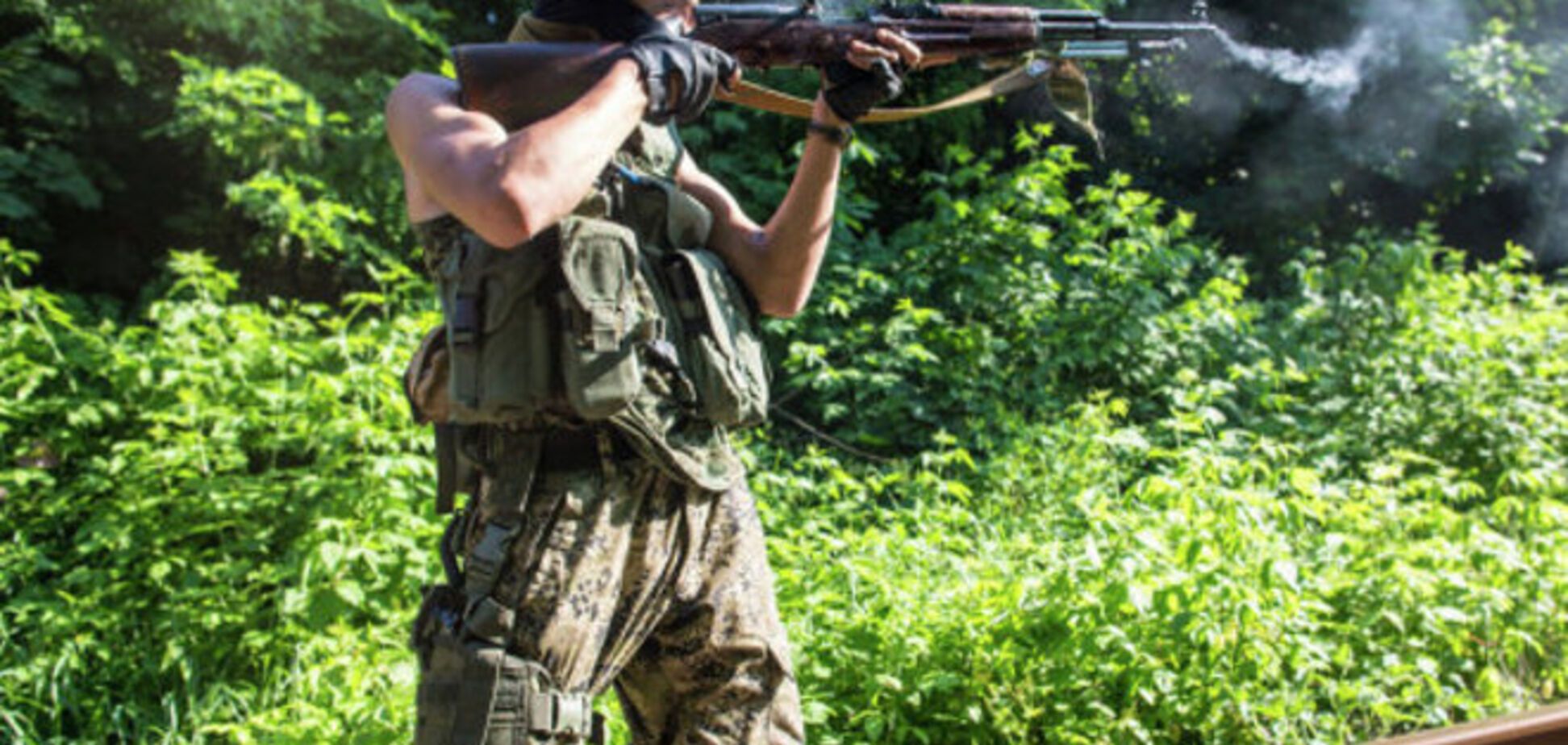 Террористы под Семеновкой обстреляли колонну украинских военнослужащих