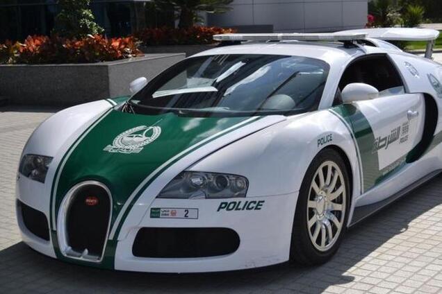 Полицейский автопарк Дубаи: гараж миллионера