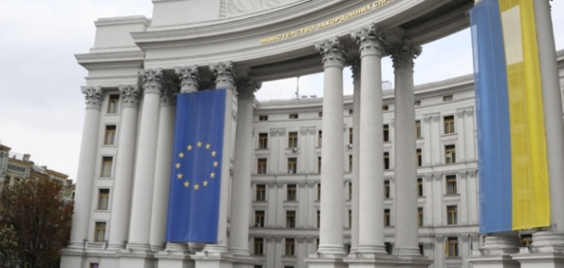 Свое участие в инаугурации президента Украины уже подтвердили 56 иностранных делегаций - МИД