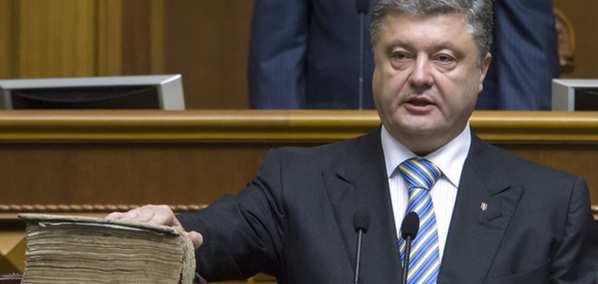 Порошенко готовий призначити дострокові місцеві вибори на Донбасі