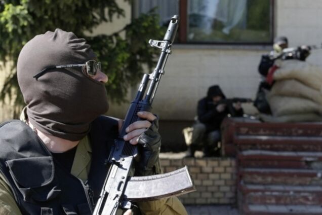 Терористи обстріляли блокпост українських військових поблизу Билбасівці: є поранені