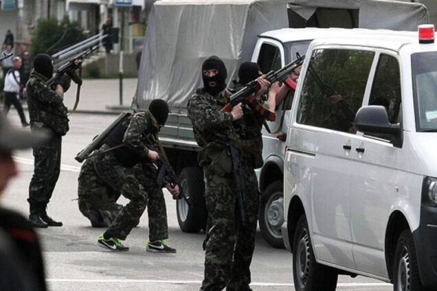 Из-за стрельбы в Луганске перекрыли часть движения