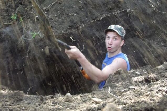 Российские СМИ заявили, что силы АТО хотят напасть на террористов из-под земли