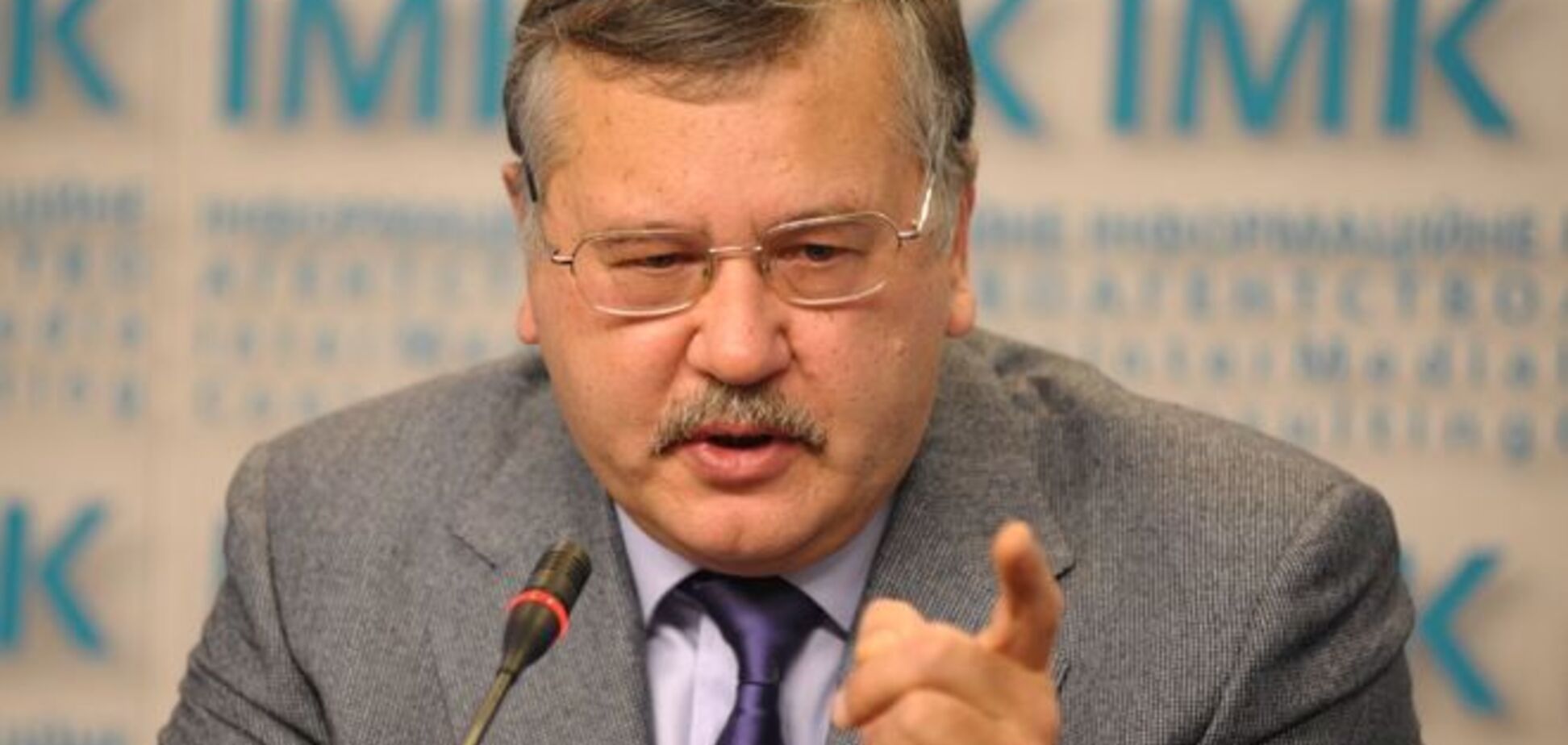 Гриценко разнес 'в пух и прах' идею Яценюка о масштабной приватизации госсобственности
