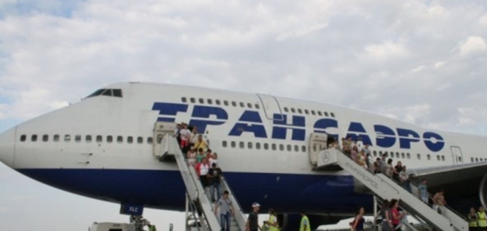 Россия запустила в оккупированный Крым двухэтажный самолет