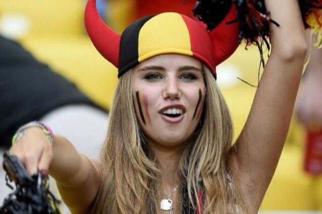 17-летняя бельгийская фанатка стала всемирно известной и получила модельный контракт