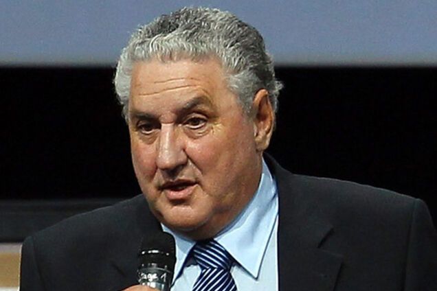 Вице-президент ФИФА призвал жестко бороться с симулянтами