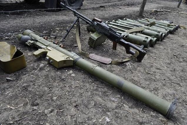 В Мариуполе на рынке свахи Януковича найден склад оружия 'ДНР'