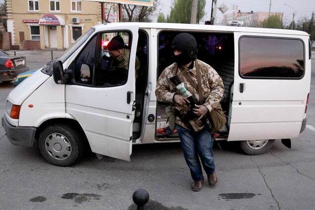 Боевики 'ДНР' похитили у 'Райффайзен банка' три миллиона гривен