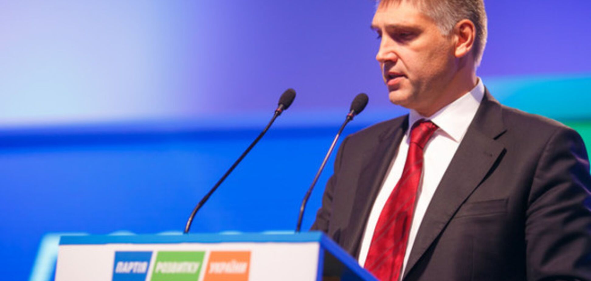 Мирошниченко 'отобрал' у киевлян Голубое озеро