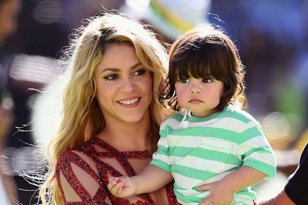 Шакира зажгла на закрытии ЧМ-2014