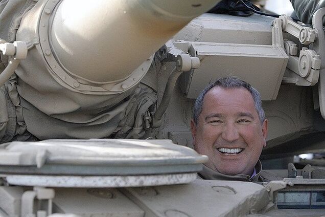 Рогозин в знак протеста посоветовал делегации РФ покинуть авиасалон в Фарнборо