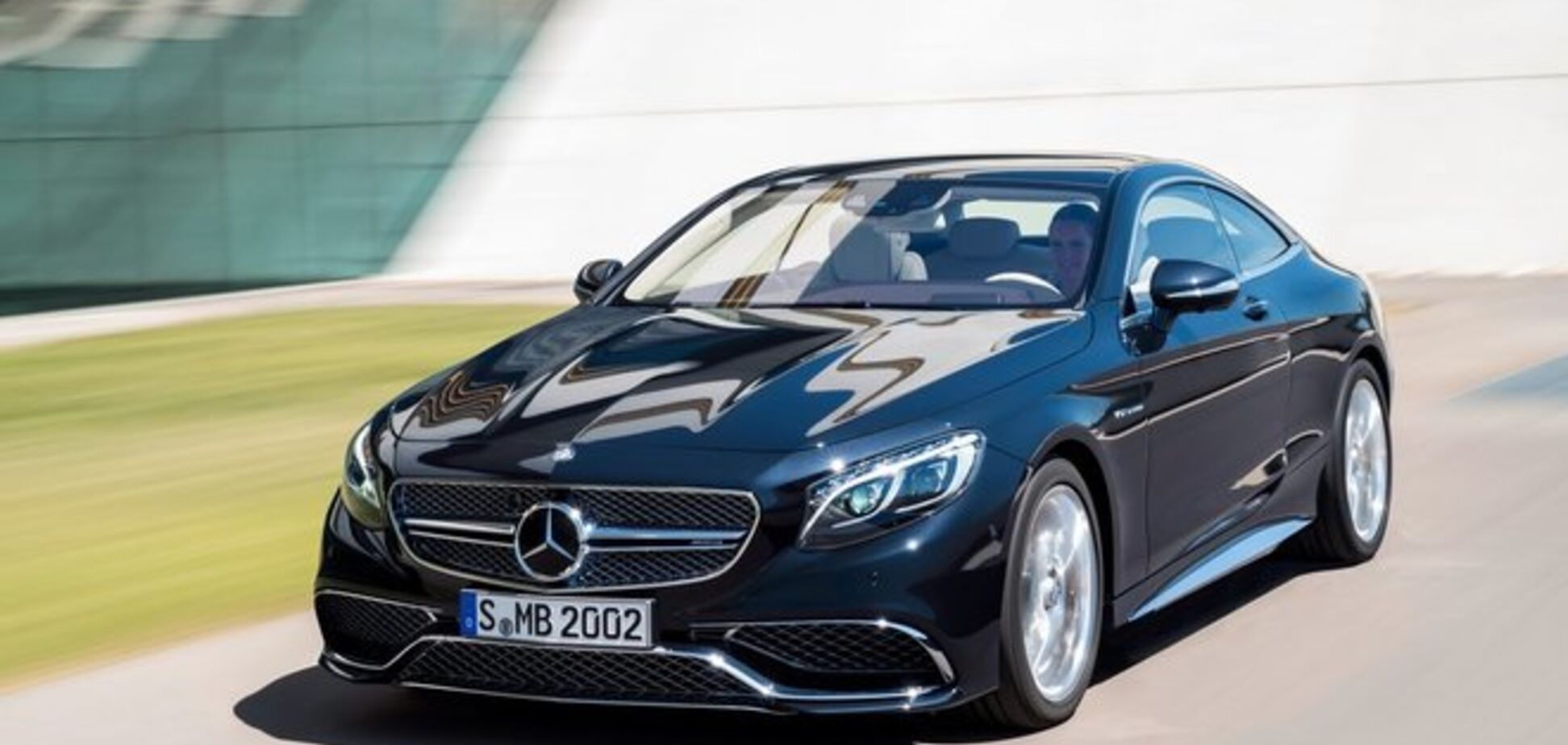 Мерседес оснастил купе S-Class 'супермотором'