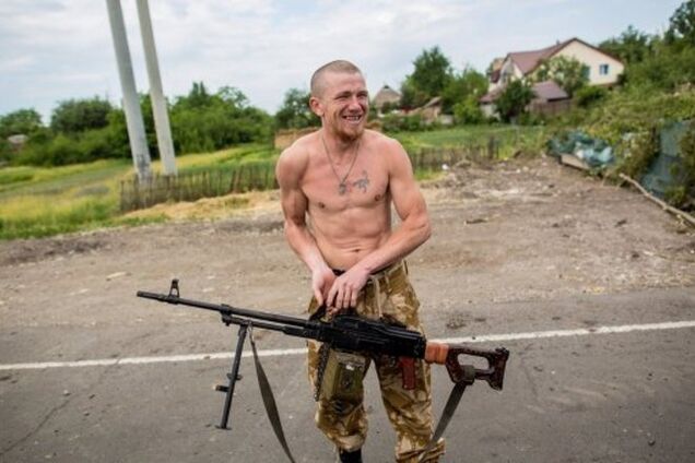 'Рятівники Новоросії' в Донецьку почали з розстрілів і 'віджимань'