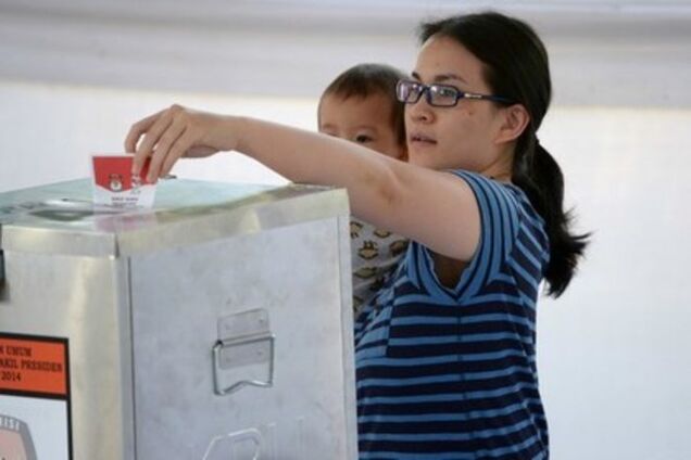 У Швейцарії запропонували немовлятам брати участь в голосуванні