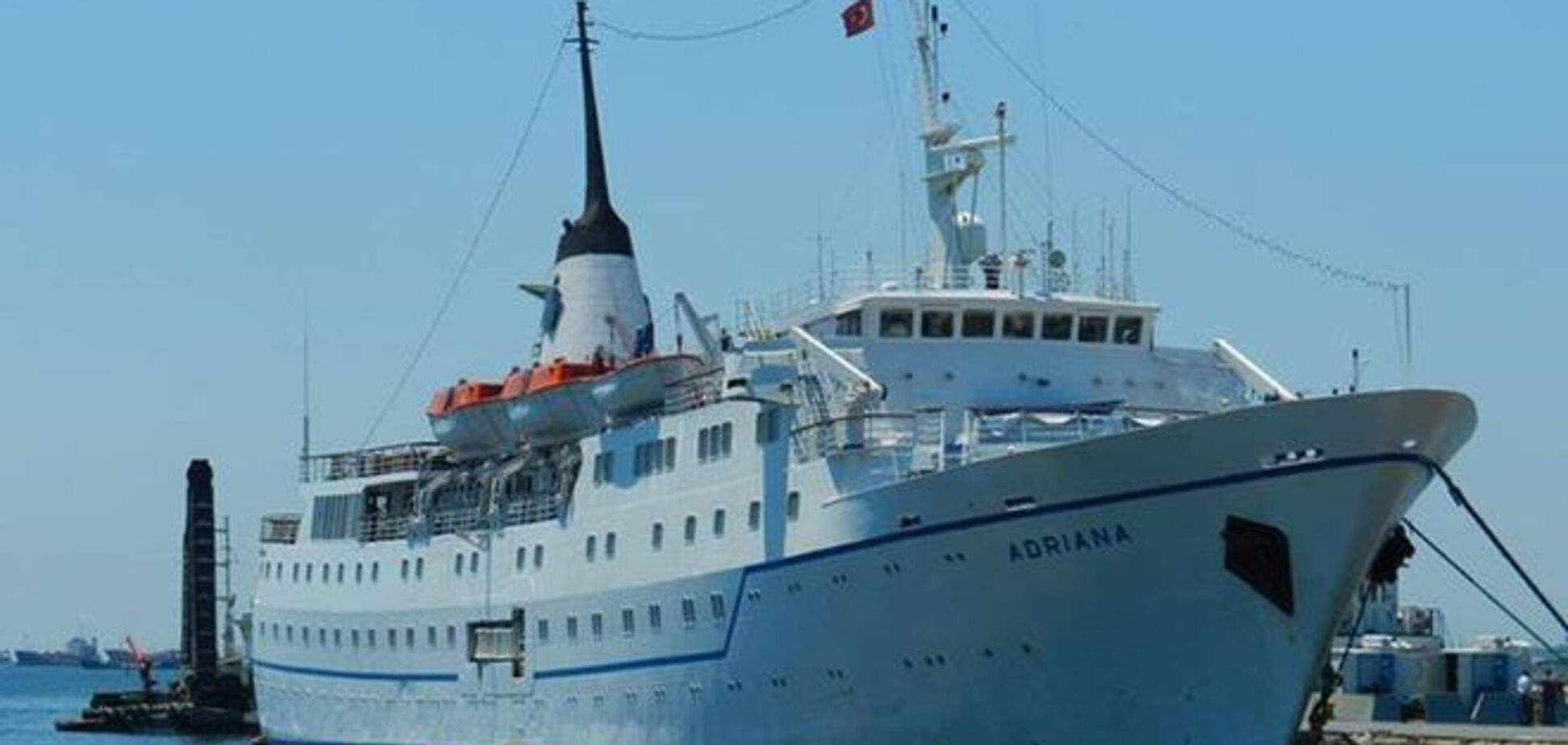 Туреччина відправила круїзний лайнер в анексувати Крим