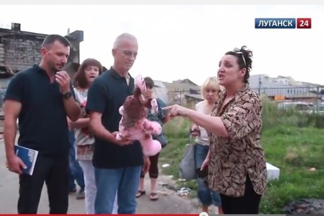 В Луганске миссия ОБСЕ осмотрела обстрелянные 'Градом' жилые кварталы