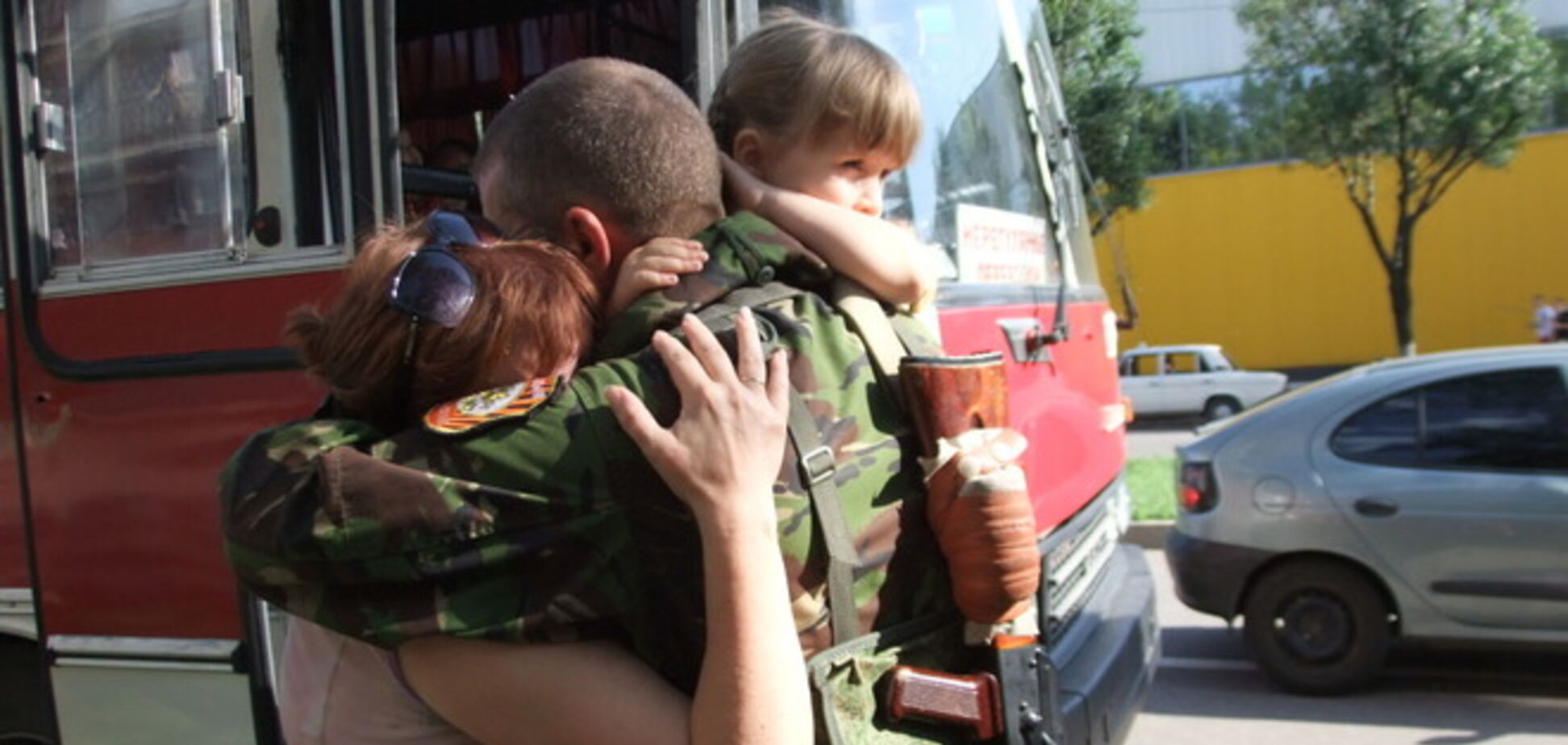 Бойовики 'ДНР' почали евакуацію своїх сімей з Донецька