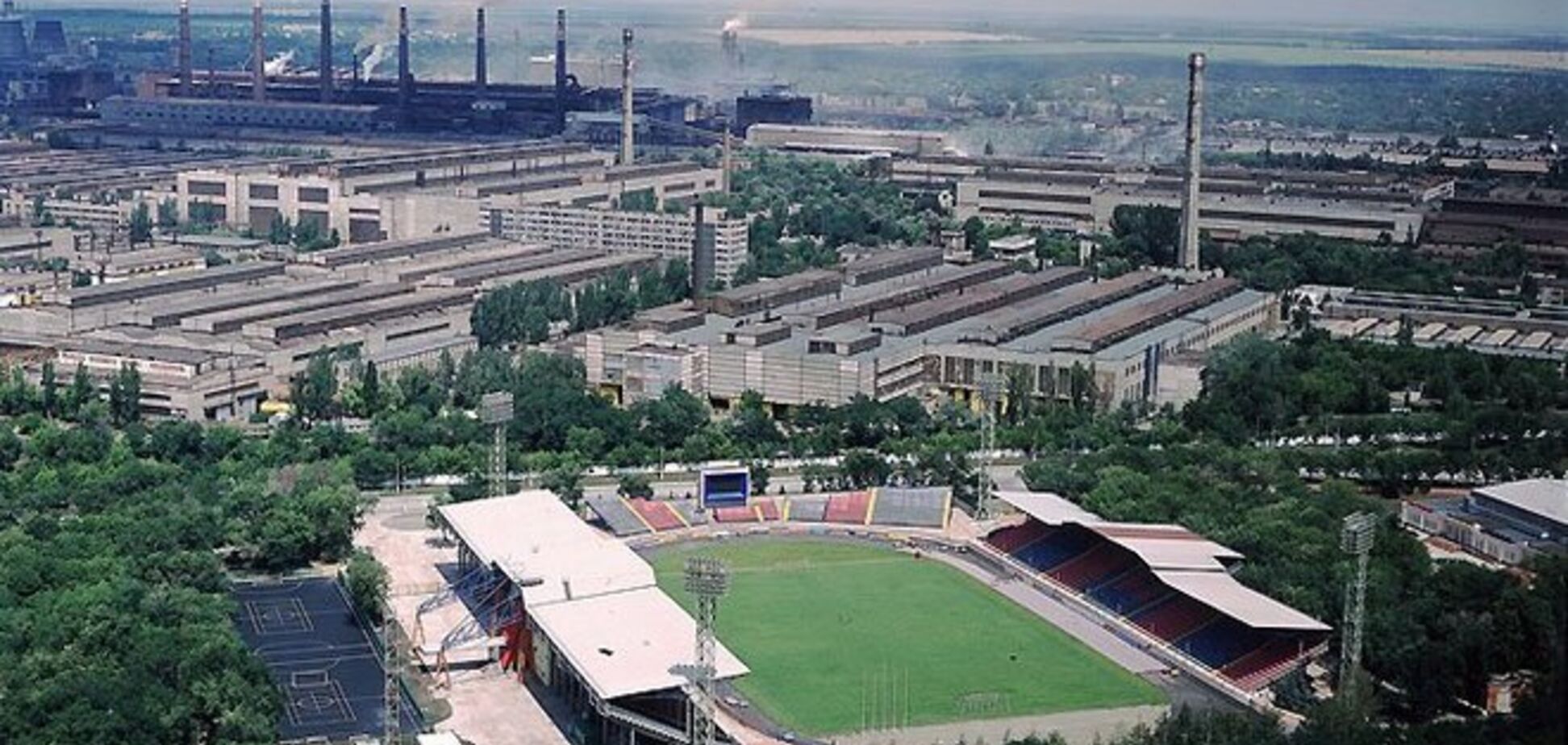 'Ильичевец' хочет проводить матчи в прифронтовом Мариуполе