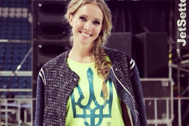 Футболки с кожаными и кружевными трезубцами покорили модников по всему миру