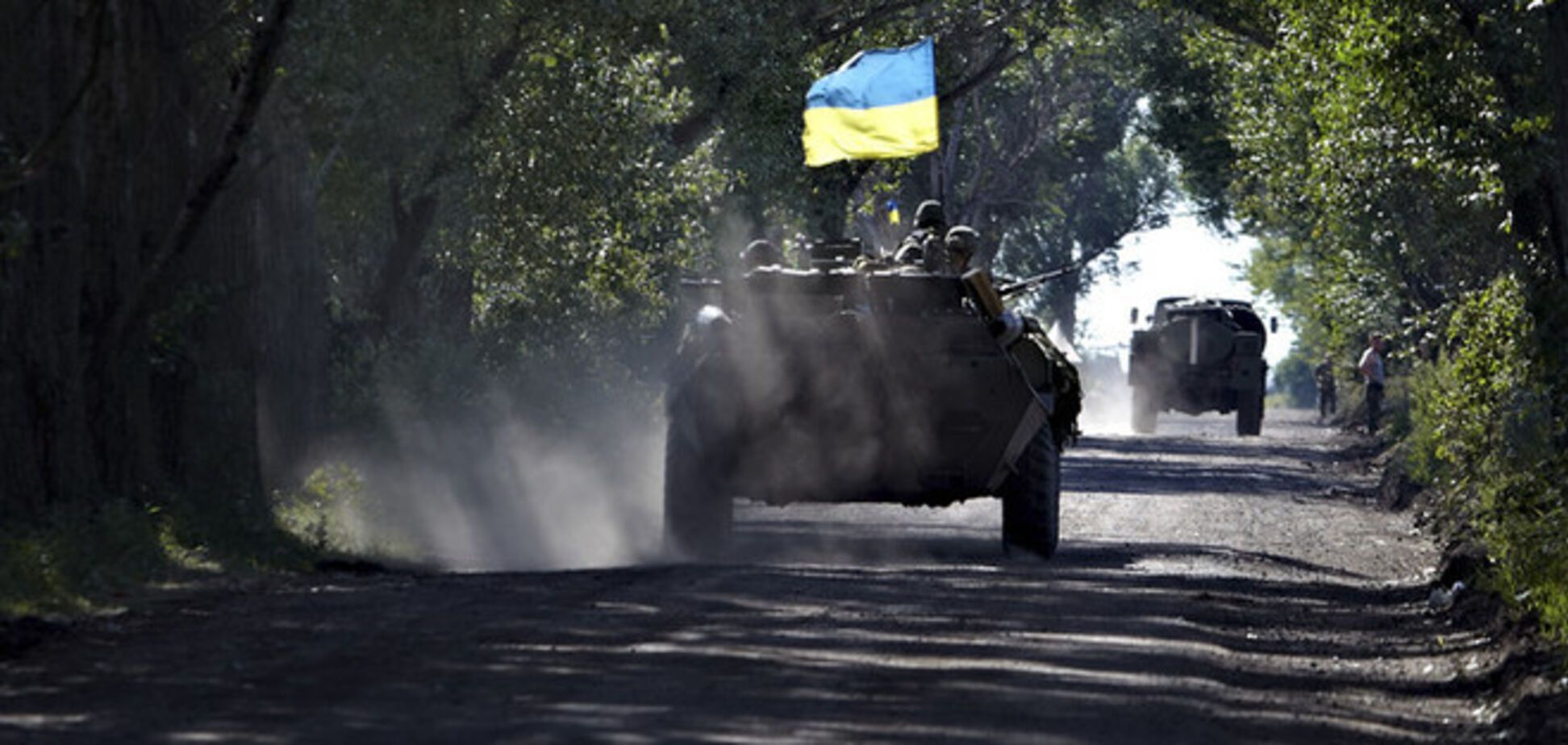 Под Луганском обнаружена обгоревшая техника и четыре погибших украинских десантника