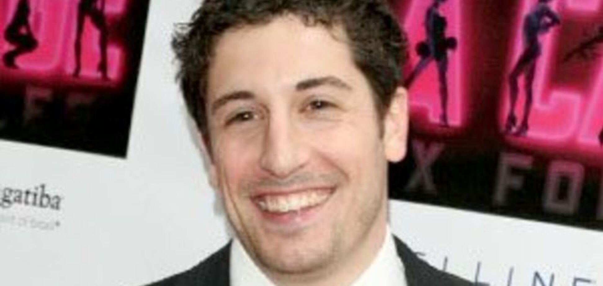 Американский актер счел крушение Боинга-777 поводом для шуток