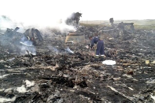 Спасатели обнаружили тела 121 погибшего в результате крушения Boeing-777